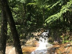 -罗田薄刀峰风景区