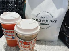 -喜茶(北京华贸购物中心店)
