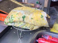 -正宗杂粮煎饼香软鸡蛋饼
