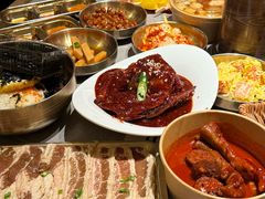 -草家酱蟹炭火烤肉店(珲春南路一店)