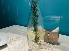 -荷庭·精致湘菜(华强北九方店)