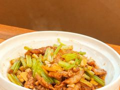 -清真·弹拨尔新疆美食餐厅(延龄巷店)