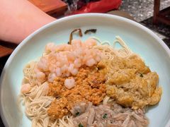 -裕兴记•蟹黄面馆(人民广场店)