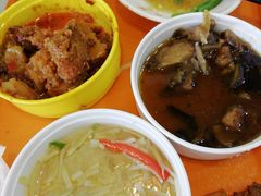 -六和餐饮(东城根店)