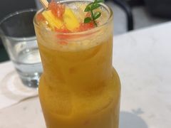 -西语炭烧牛排·西厨(滨湖万科里店)
