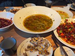 -临界音乐酒馆·小龙虾·江湖菜(华熙LIVE·鱼洞店)