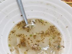 -休记光头香辣蟹干锅(绵竹店)