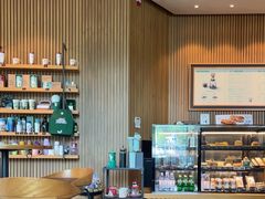 -星巴克(桂林国贸益华城店)