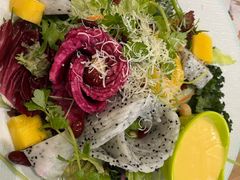 -米德维奇俄式西餐厅(西六道街店)