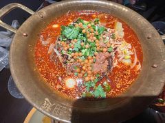 -张翻越·川渝冒菜·武汉黑鸭煲(城北万象城店)