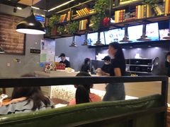 -何记花甲(印象城店)