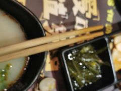 -何师烧烤·香辣蟹·川菜·30年老品牌(太古里旗舰店)