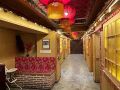 -闯关东东北农家菜(崂山石老人店)