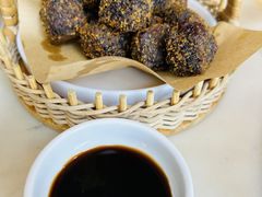 -左庭右院鲜牛肉火锅(浦江欢乐颂店)
