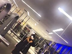 -诺伯曼·运动会馆(新梦店)