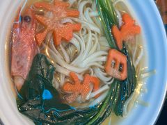 -唯爱KTV聚会餐厅(仙林东城汇店)