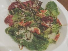 健康藜麦无花果沙拉-BONAZZA 意大利餐厅