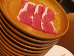 -牛YO寿喜烧·铁板烧和牛火锅自助(市府恒隆店)