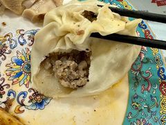 -汗腾格里·风味餐厅(新疆驻京办店)