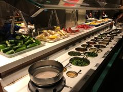 自助调料区-海底捞火锅鲜切牛肉主题店(长寿路店)