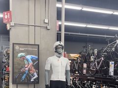 -迪卡侬(越秀公园店)