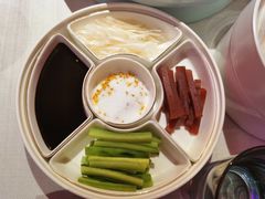 精品烤鸭-悦江(梅奔中心店)