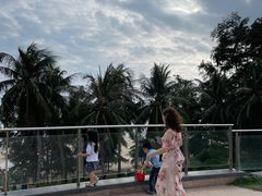 -亚龙湾中心广场