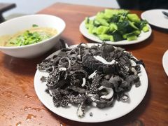 爆肚-宝瑞门钉肉饼店