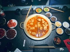 -九鼎轩脆毛肚火锅(南京东路店)