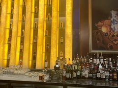 -龙虾酒吧扒房(宁波香格里拉店)