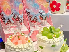 -花花卷卷·鲜食蛋糕(静安久光百货店)