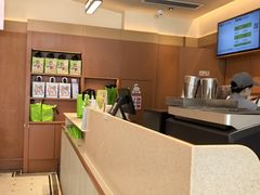 -奈雪的茶(领展中心城店)