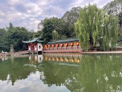 -房湖公园