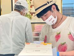 -花花卷卷·鲜食蛋糕(静安久光百货店)