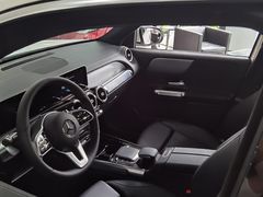 -上海德星奔驰(江杨南路店)