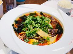 -成都你六姐·牛肉冒菜(城市集市合生汇店)