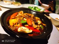 麻辣海鲜煲-穹六人间 people 6(岳阳路店)