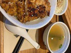 大碗过瘾双拼-熊吞·大碗丼烧肉饭(清江浦区万达店)