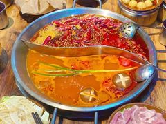 -老街·稳拈老火锅(海椒市店)