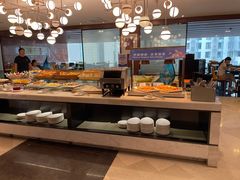 -珠海拱北口岸希尔顿欢朋酒店