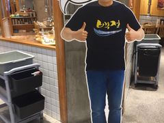 门面-姜虎东白丁烤肉(虹桥天地店)