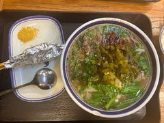 -云阿蛮云南生烫牛肉米线(奉贤路店)