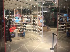 -NIKE KICKS LOUNGE体验店(北京新中关店)