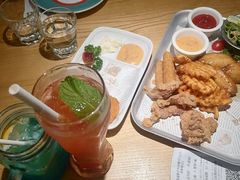 -菲滋意式休闲餐厅(北仑银泰城店)