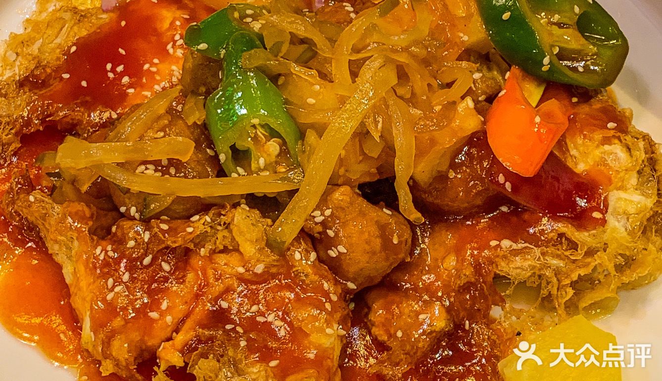 把唐人街大排档开在广场里也只有伯友想得出了