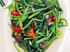 虾爬肉炒菠菜-双井轩(双井店)