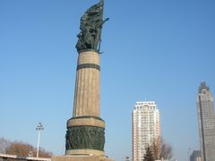 -人民防洪胜利纪念塔