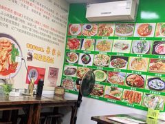 -亚忠小吃店(曾厝垵店)