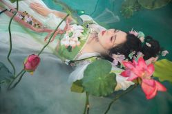 -九月鹰飞汉服摄影工作室