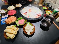 -老酉火锅(阳明古镇店)